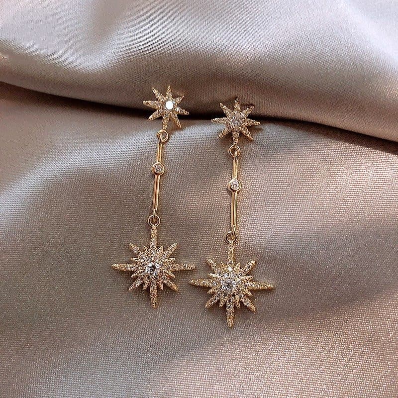 Korean Starlinked Star Earrings - Image 1